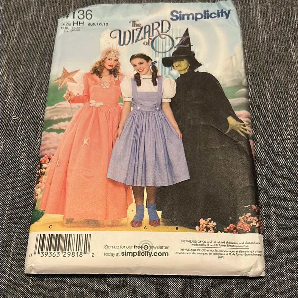 Simplicity 4136 sizes 6-12